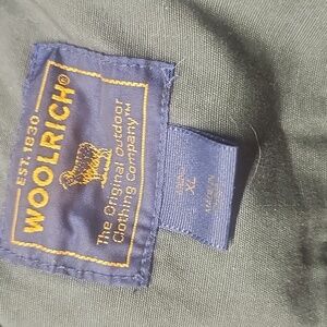 Woolrich the original Outdoor Clothing Company extra large army green long sleev